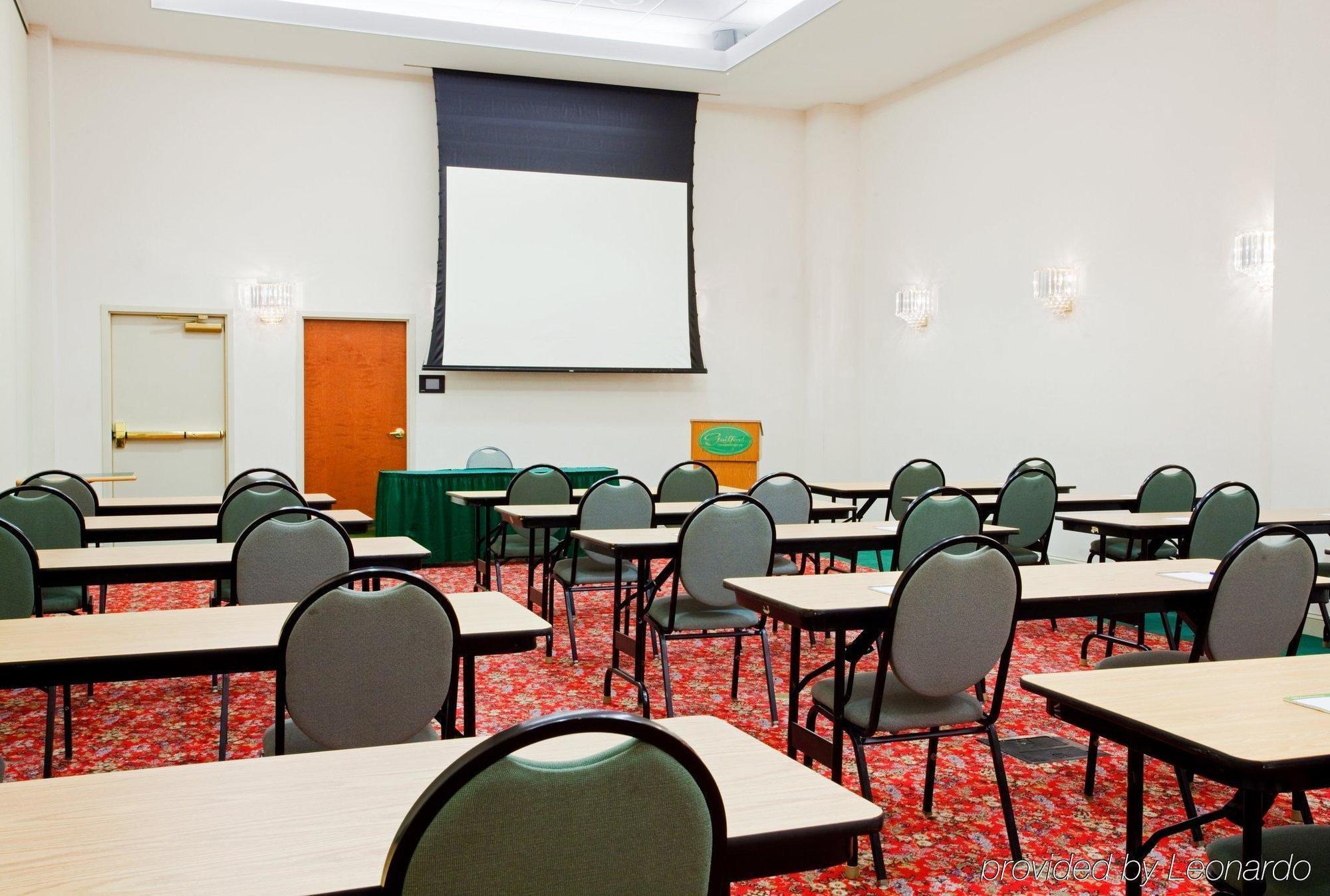 Holiday Inn Express Hotel & Suites Greensboro-East By Ihg Tiện nghi bức ảnh